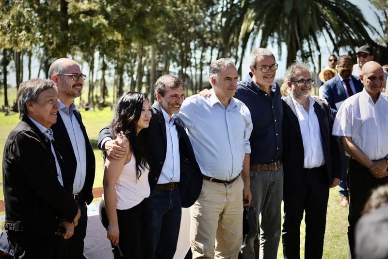 Presidente Orsi, directorio de Inisa, director de Inefop y autoridades